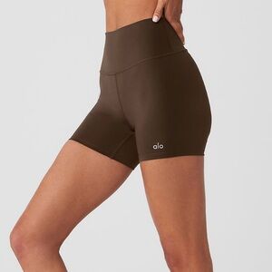 ALO Yoga 5" Airlift Energy Short size XS